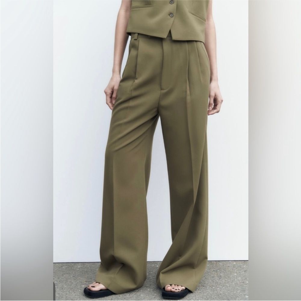 Zara dark Tan/ slightly Green slouchy trousers - Picture 5 of 16